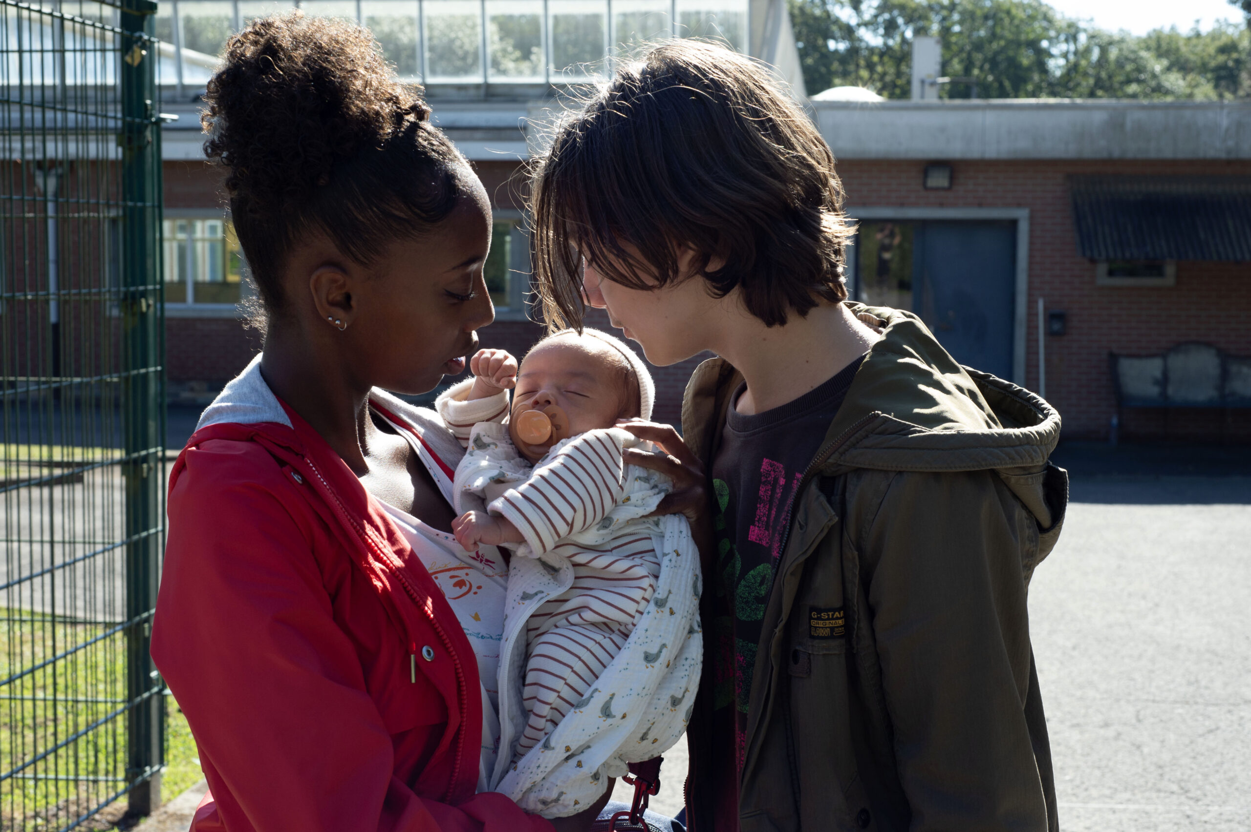 Notícia | Lançamento de trailer de Jovens Mães